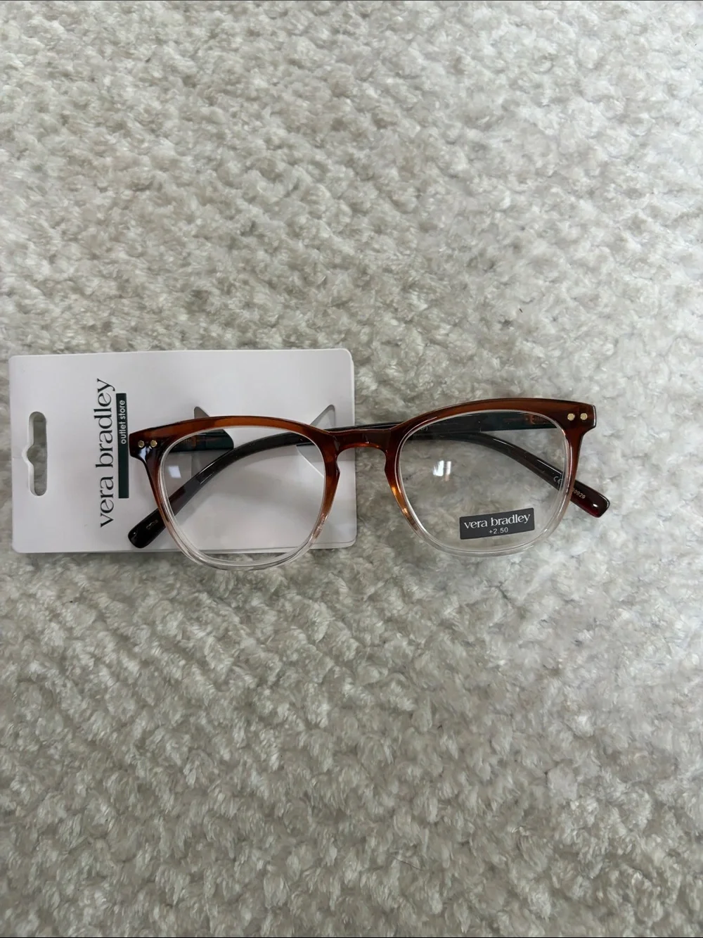 Vera Bradley Brown-to-Cream Gradient Round Reading Glasses 2.50